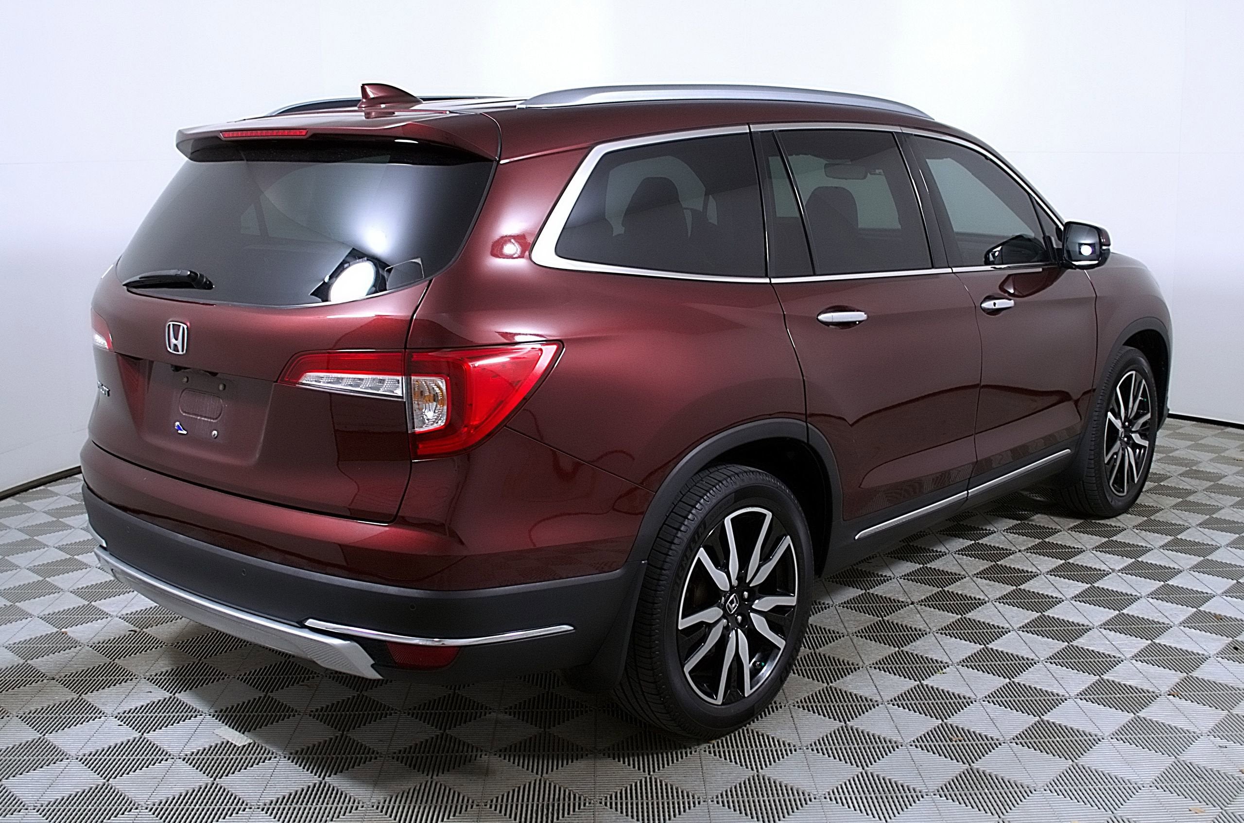 2022 Honda Pilot Touring 7-Passenger