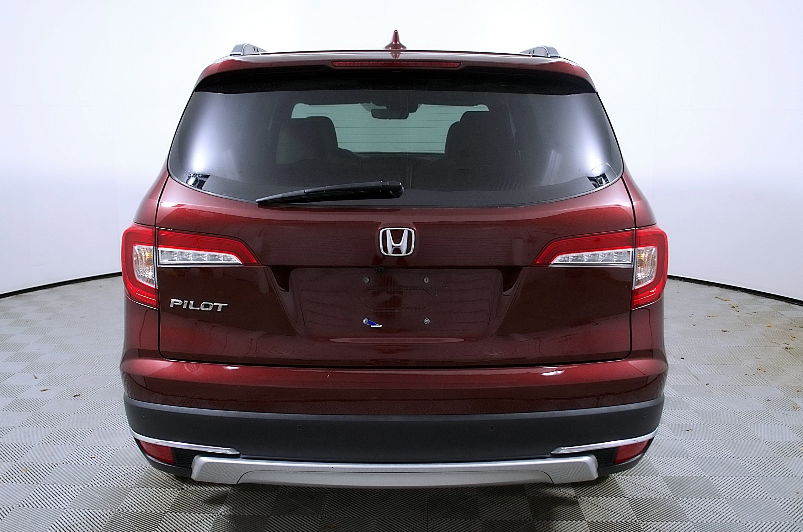 2022 Honda Pilot Touring 7-Passenger