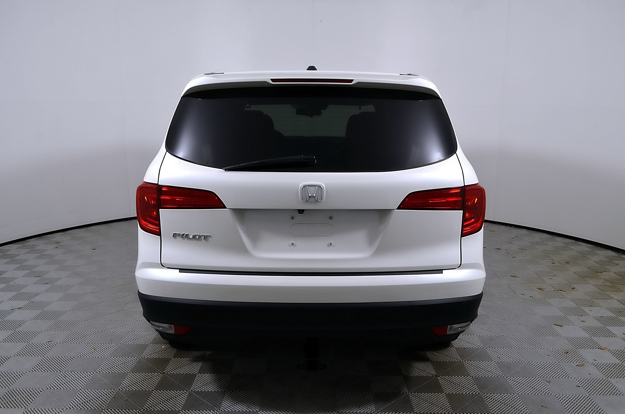 2018 Honda Pilot EX-L w/ Honda Sensing