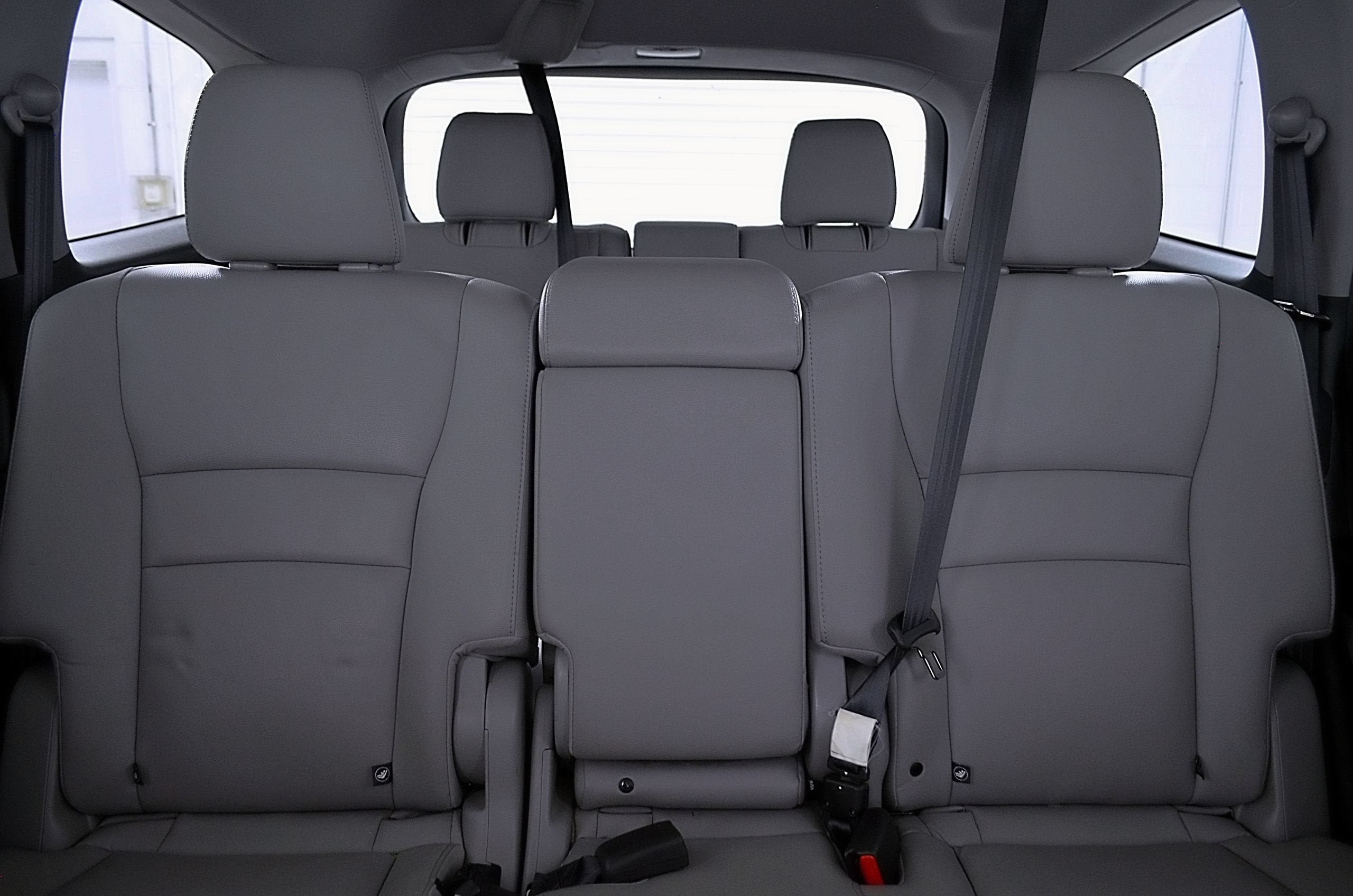 2022 Honda Pilot Touring 8-Passenger