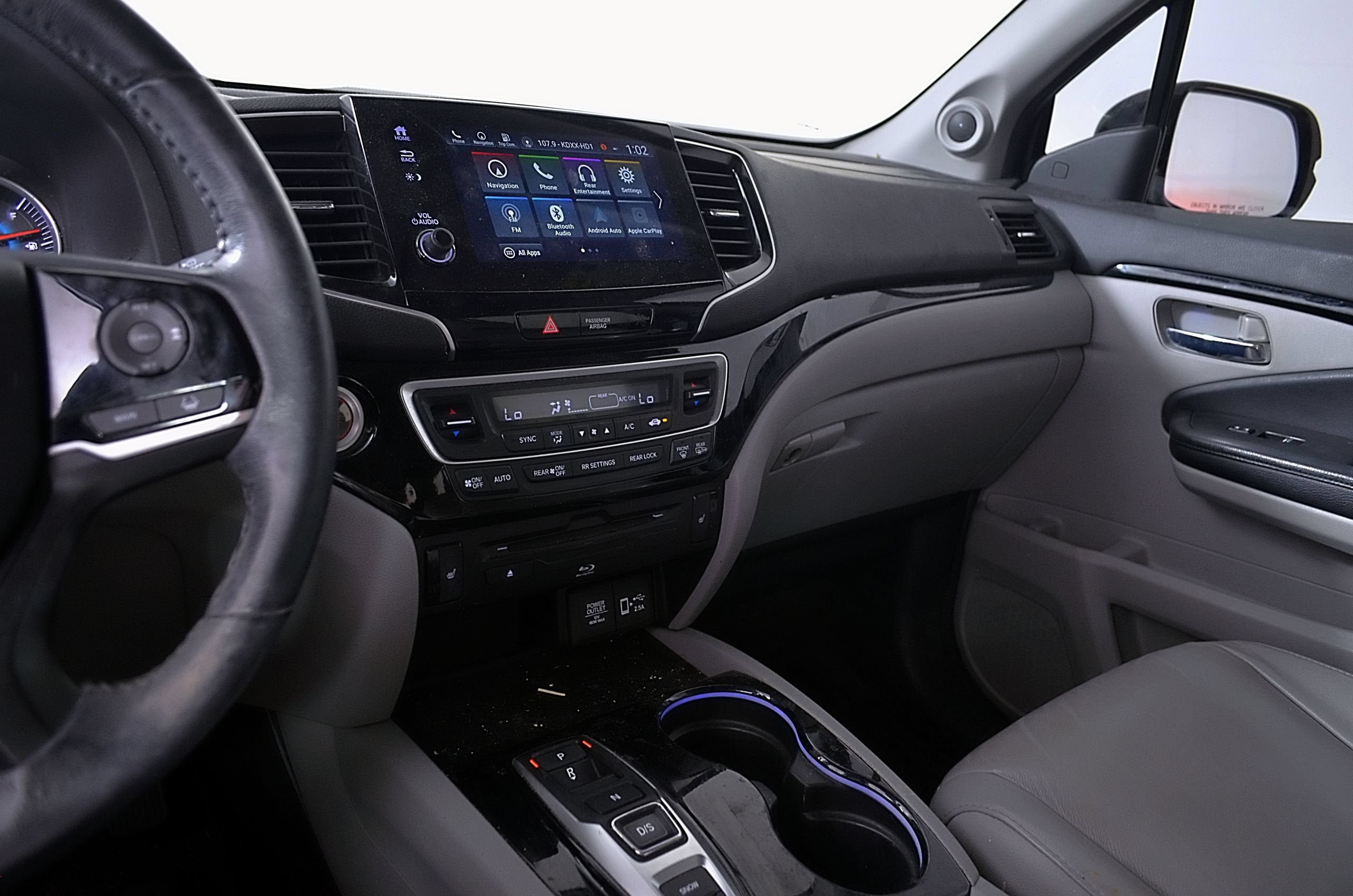 2022 Honda Pilot Touring 8-Passenger