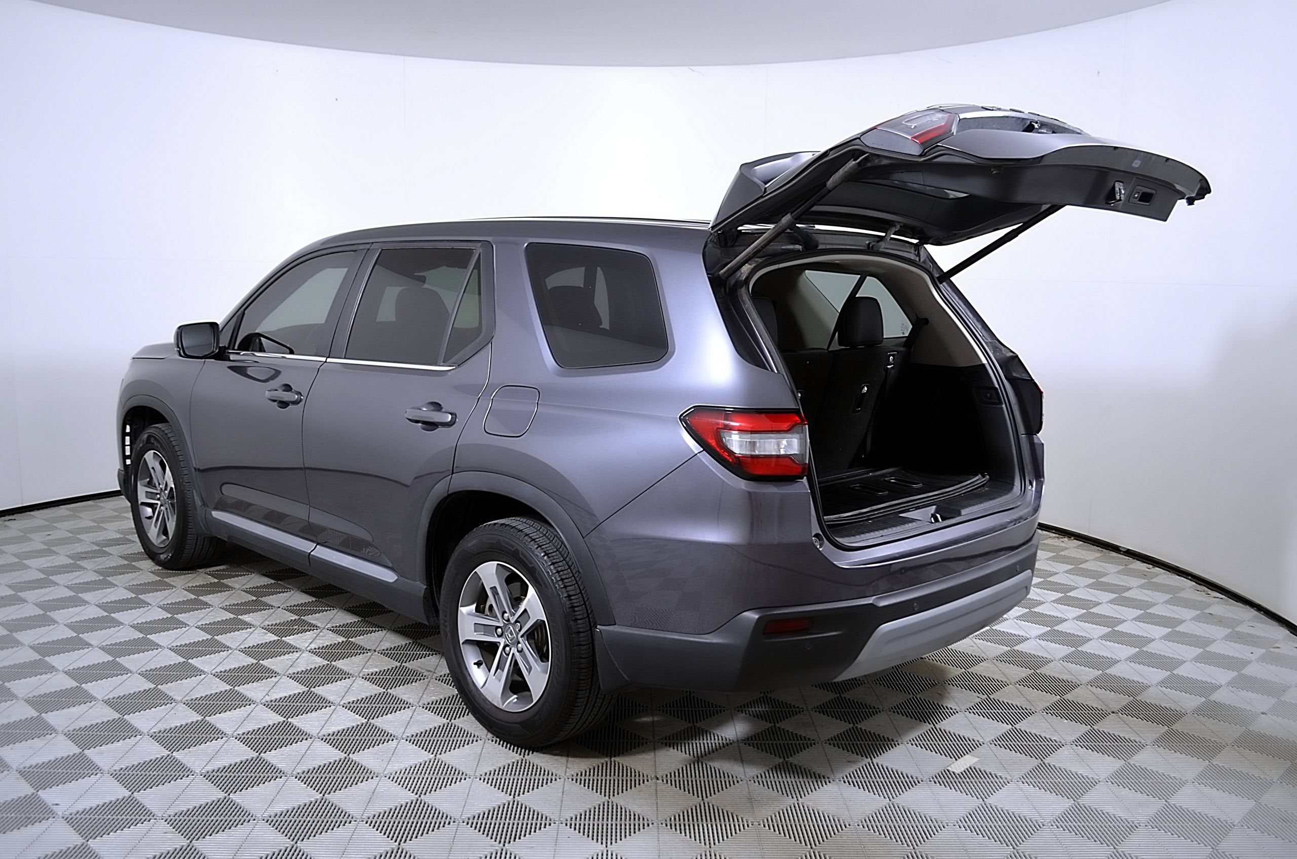 2024 Honda Pilot EX-L 8 Passenger