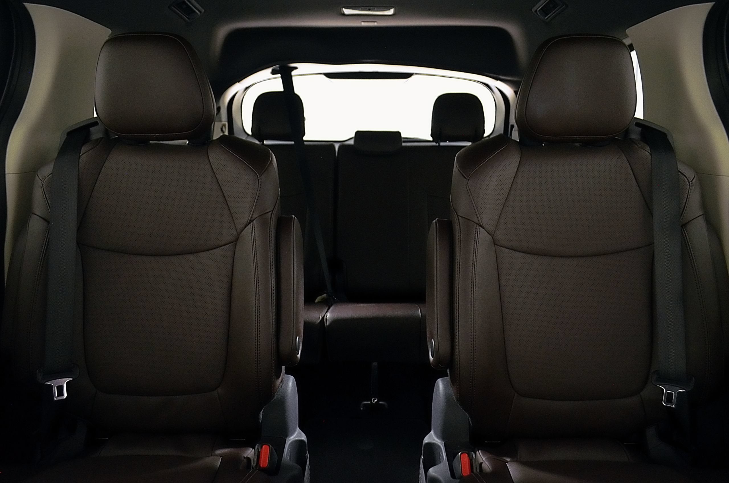 2024 Toyota Sienna Platinum