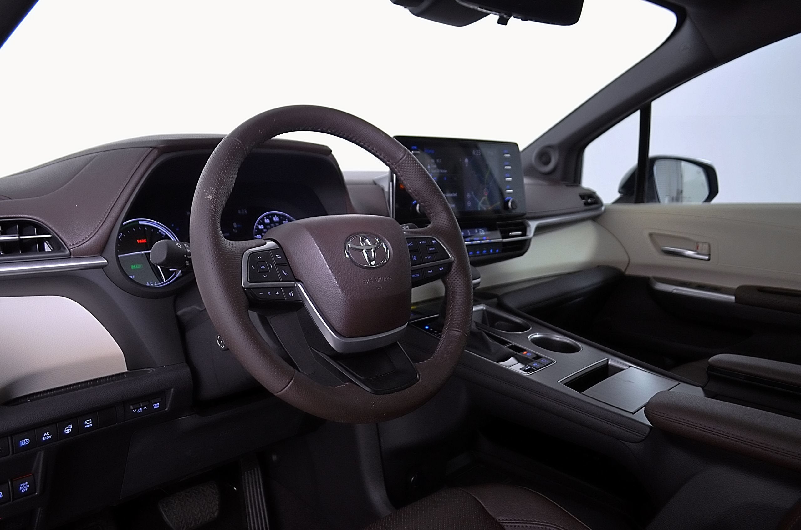 2024 Toyota Sienna Platinum