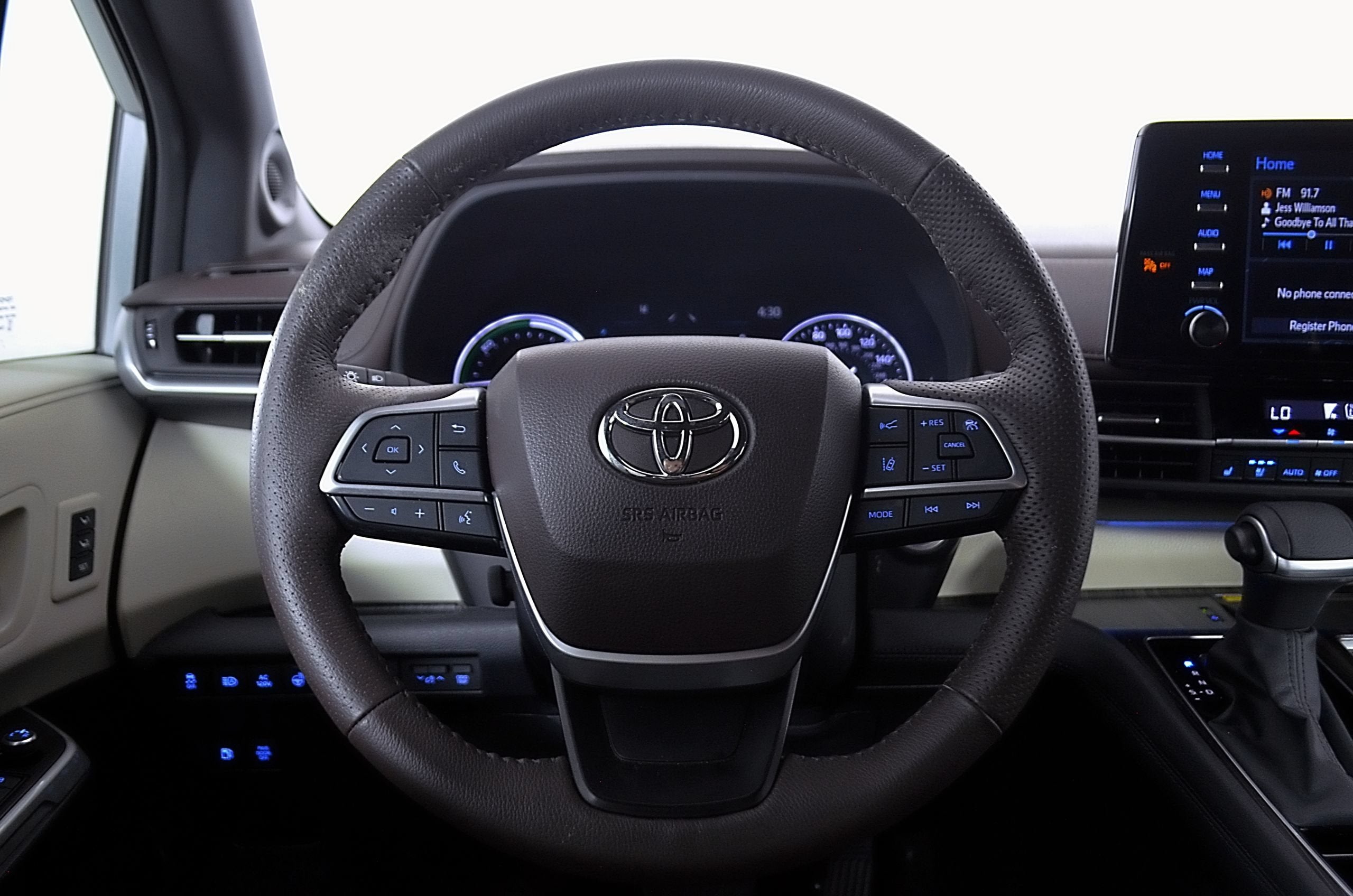 2024 Toyota Sienna Platinum