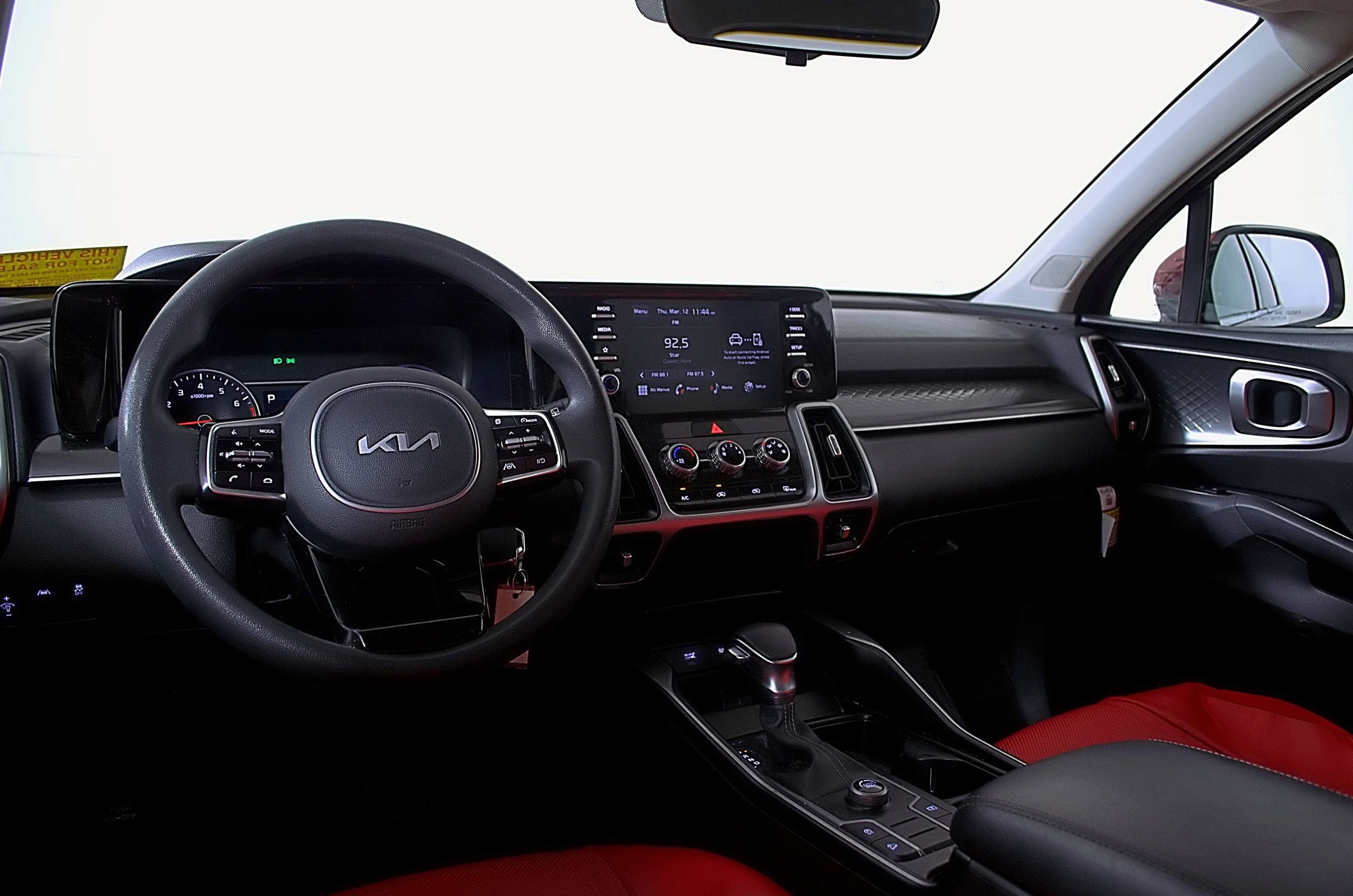 2022 Kia Sorento LX