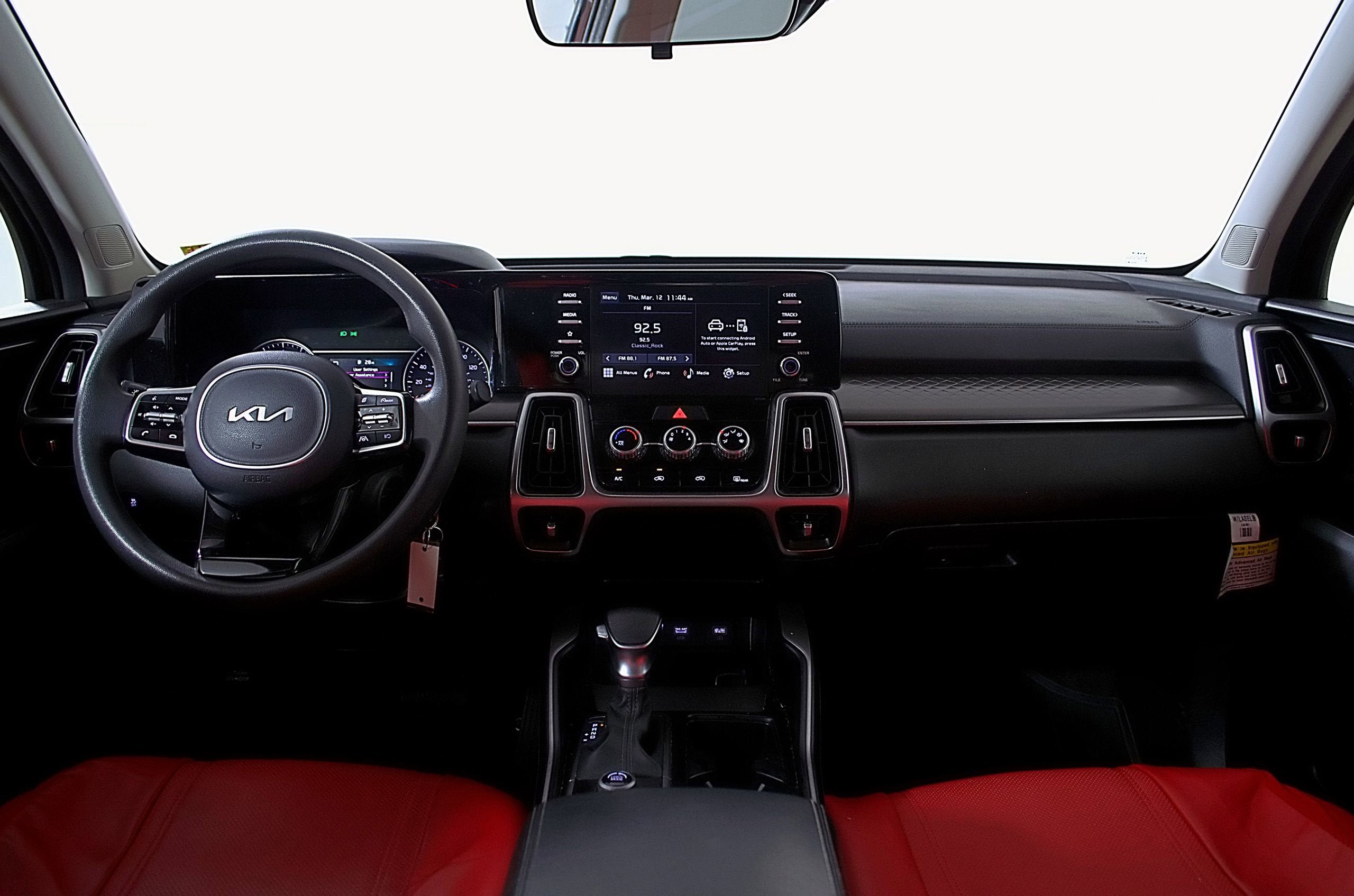 2022 Kia Sorento LX