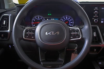 2022 Kia Sorento LX