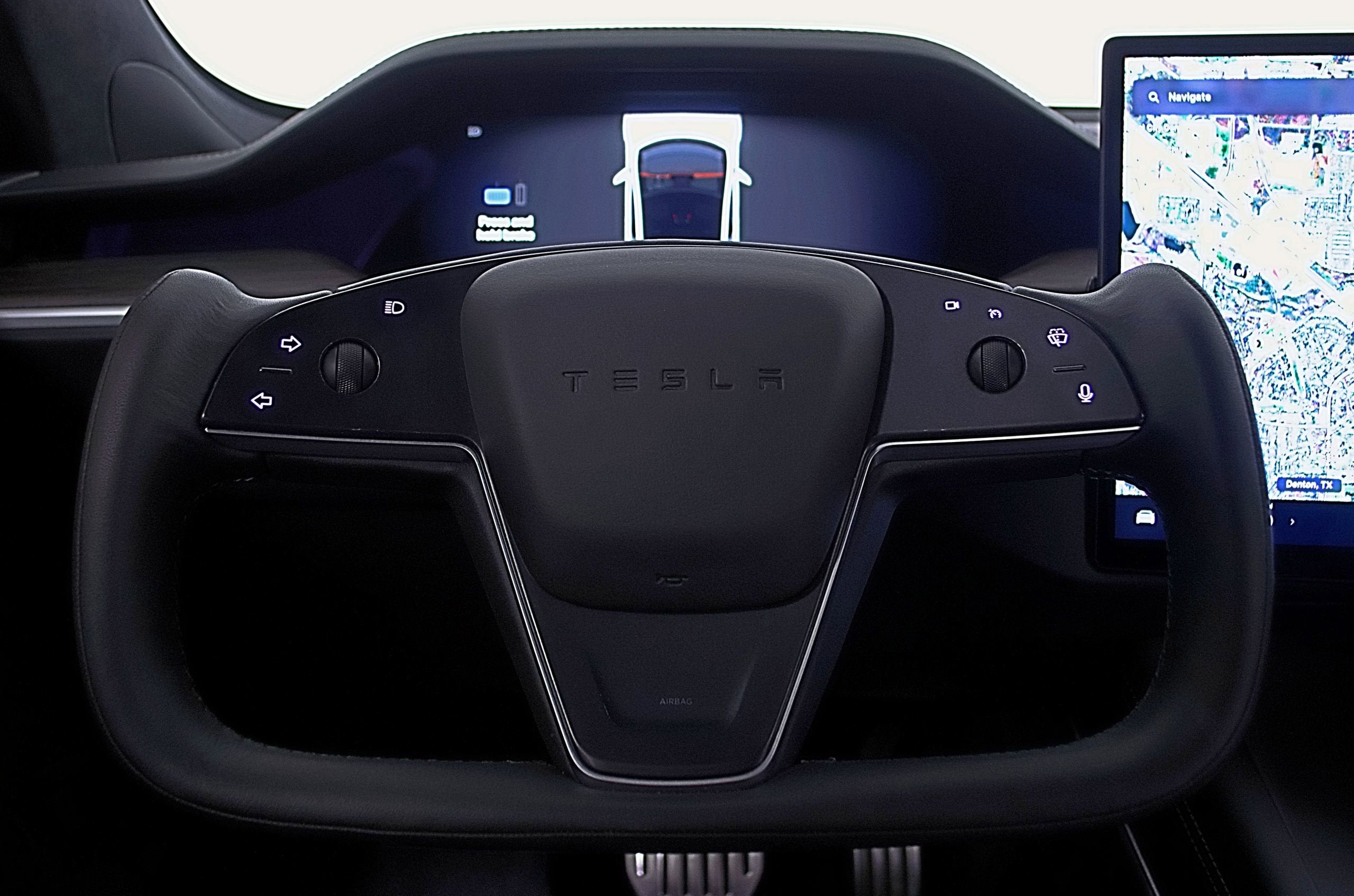 2023 Tesla Model S Base