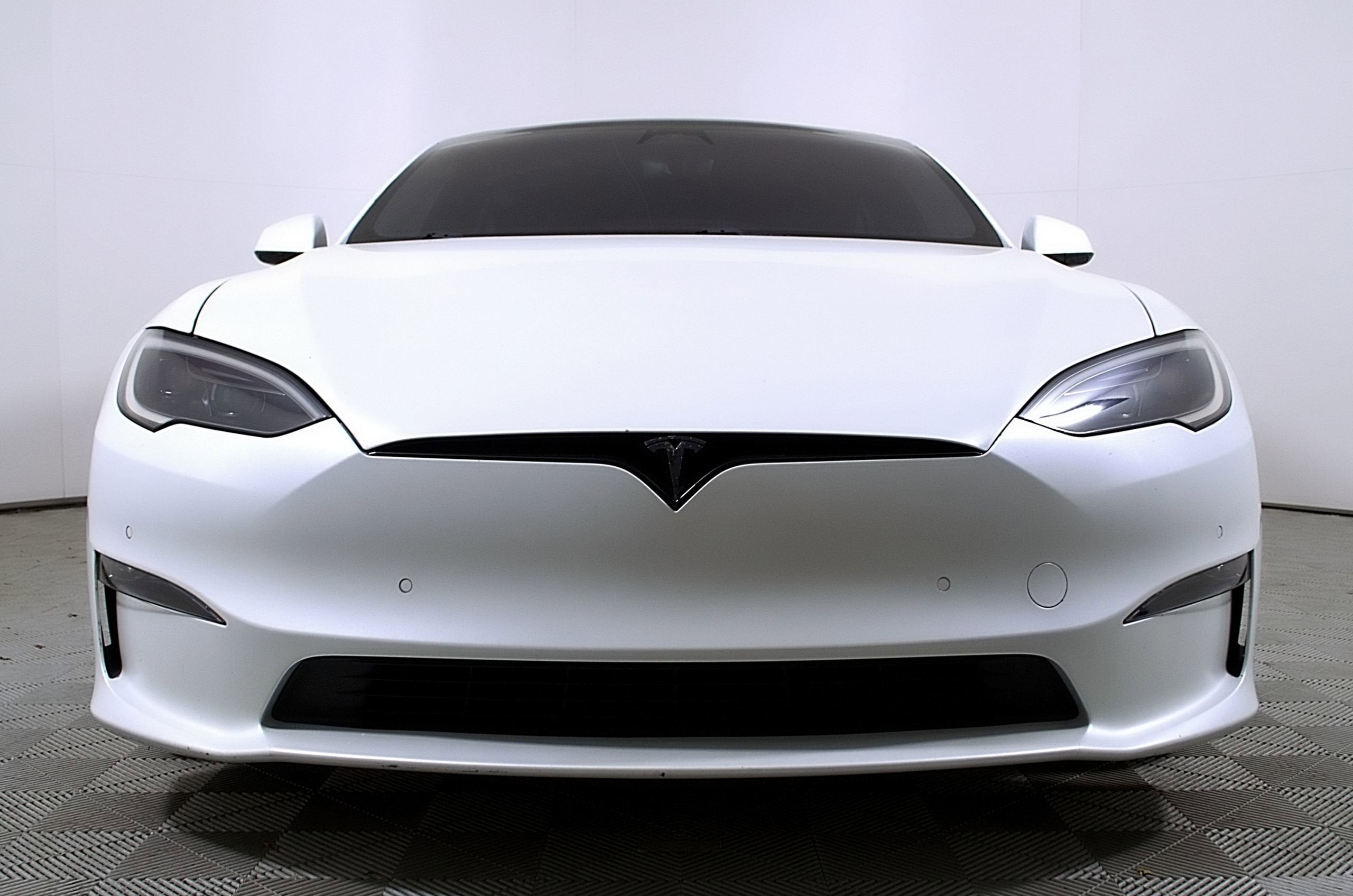 2023 Tesla Model S Base