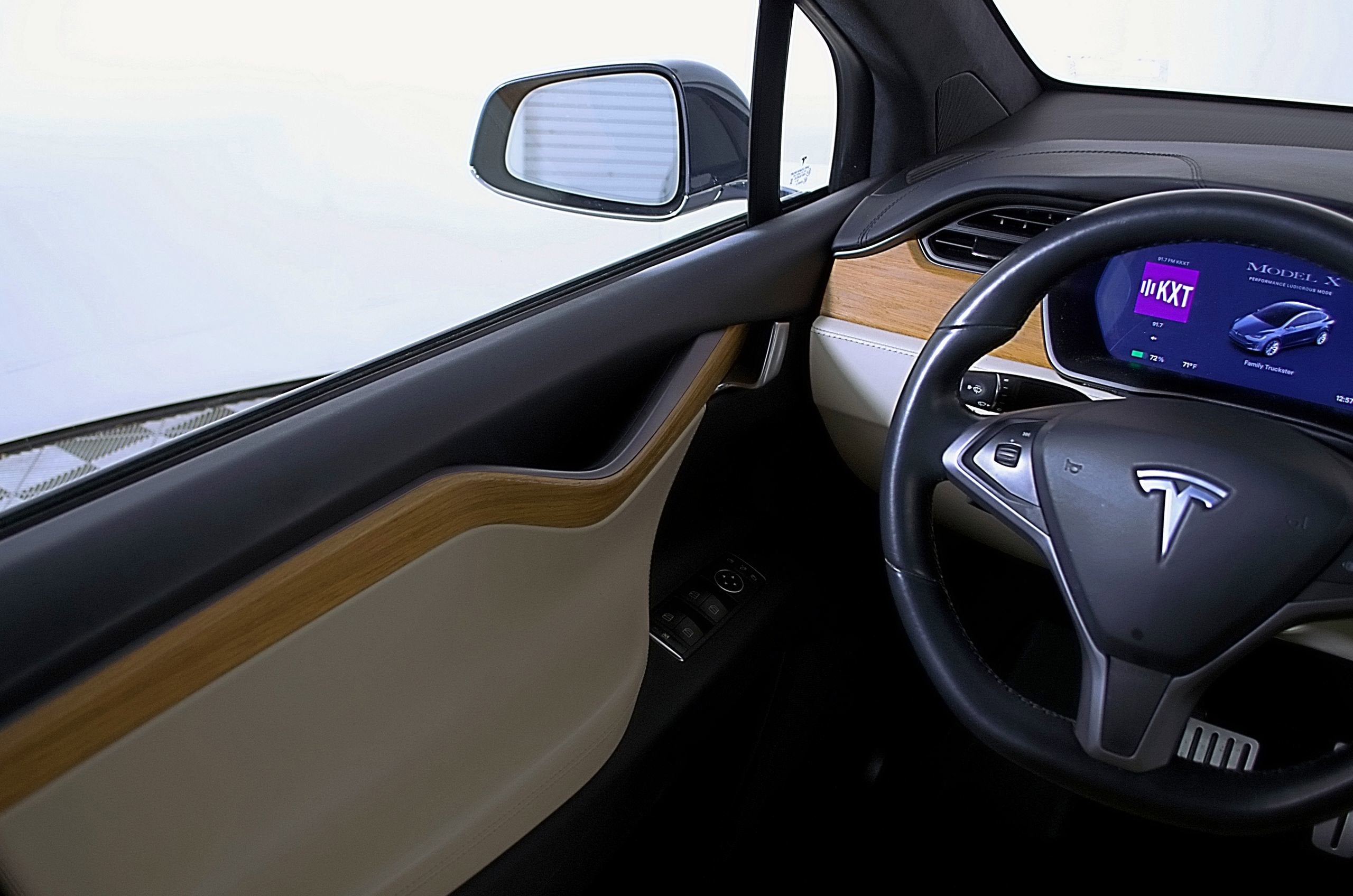 2020 Tesla Model X Performance
