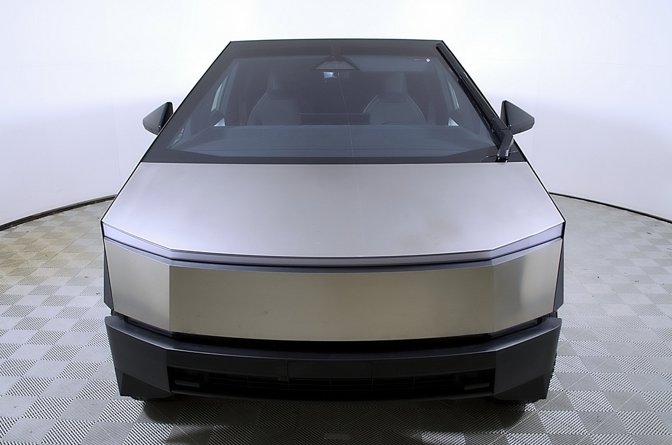 2024 Tesla Cybertruck Cyberbeast