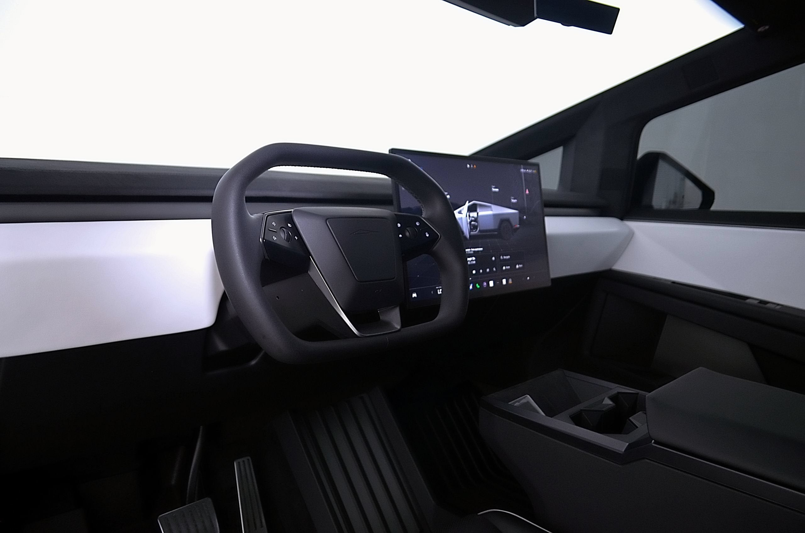 2024 Tesla Cybertruck Cyberbeast