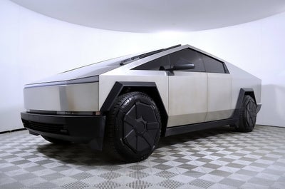 2024 Tesla Cybertruck Cyberbeast