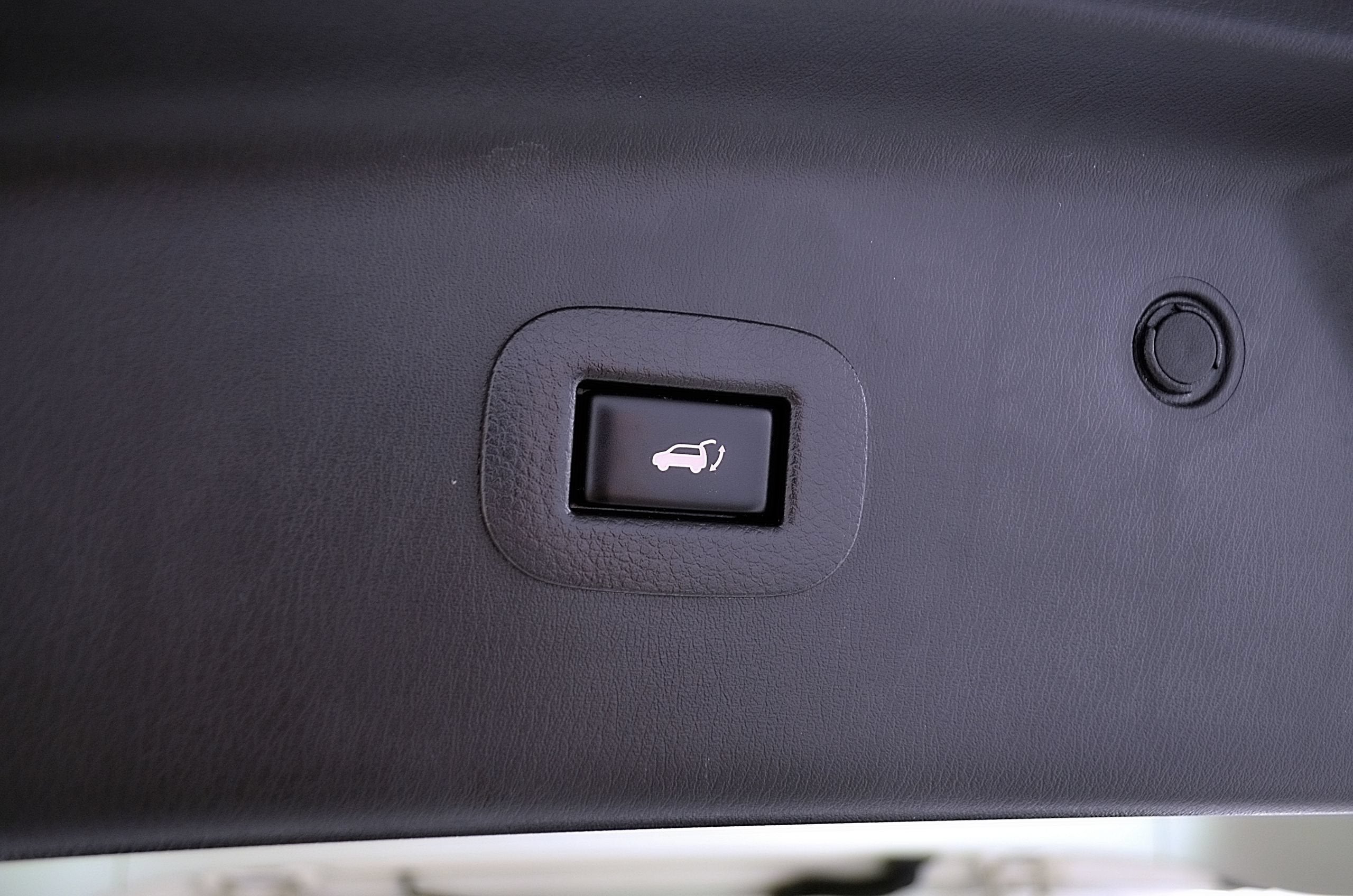 2020 Nissan Armada Platinum