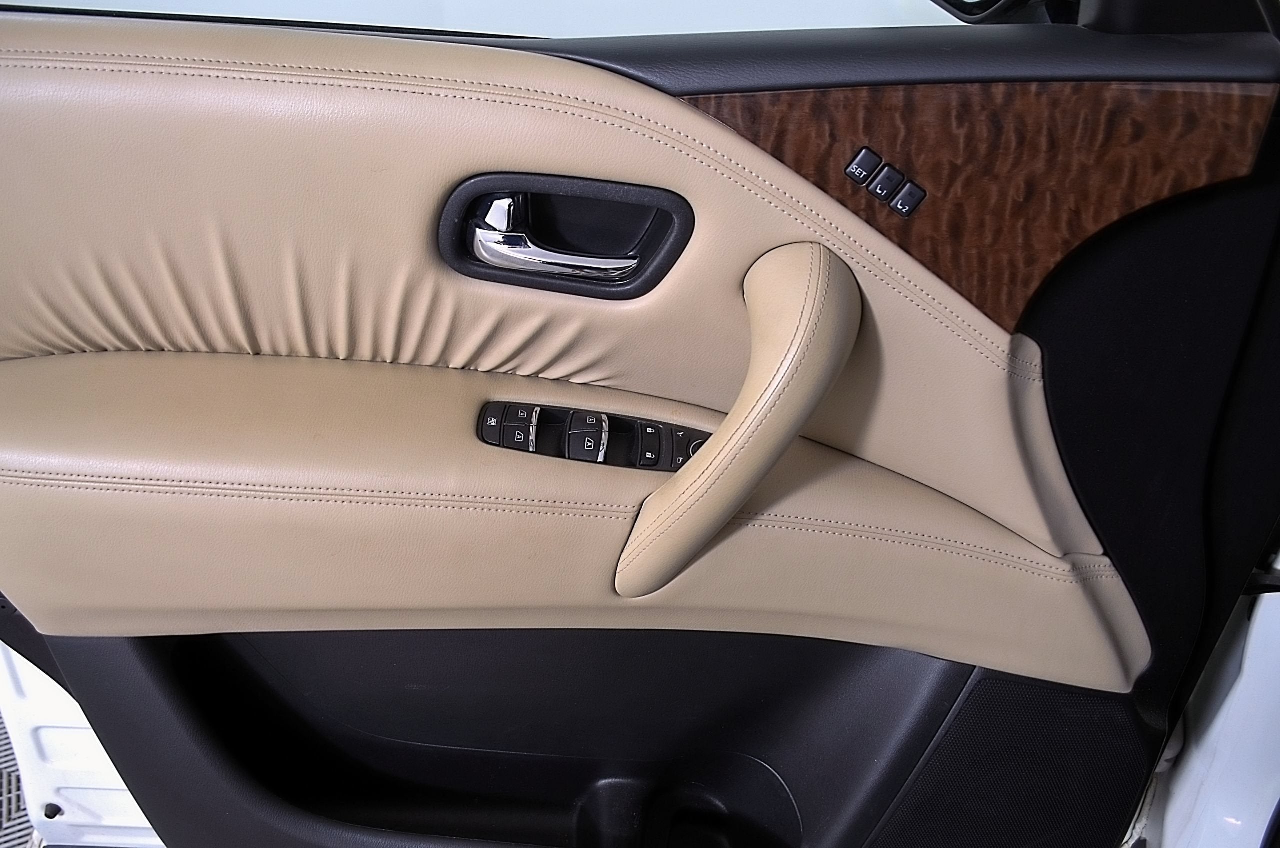 2020 Nissan Armada Platinum