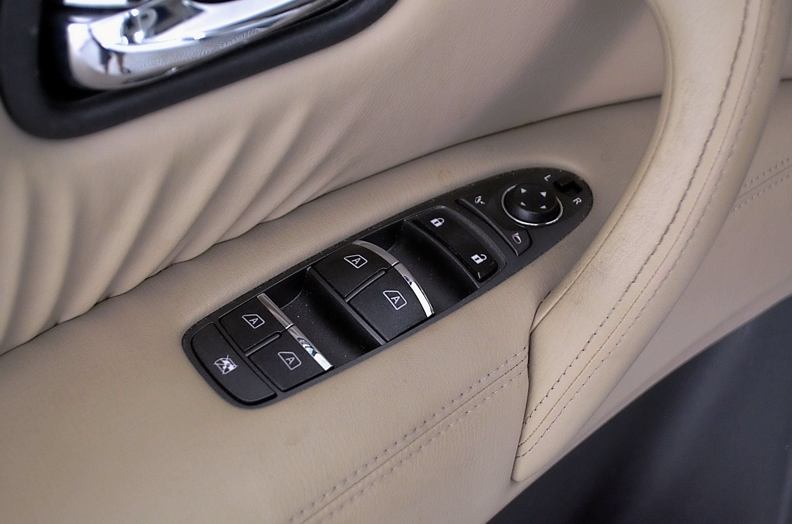 2020 Nissan Armada Platinum