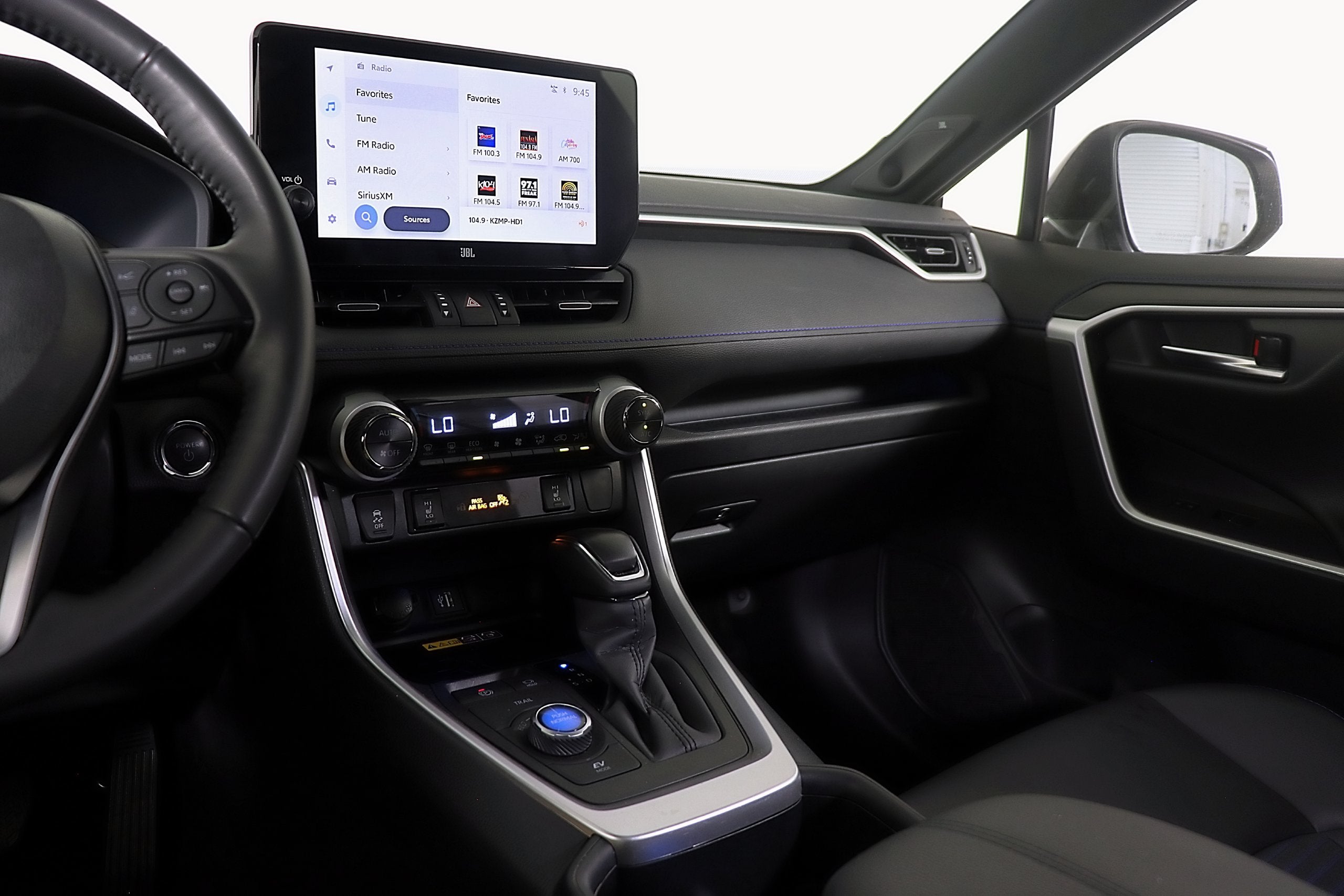 2025 Toyota RAV4 Hybrid XSE