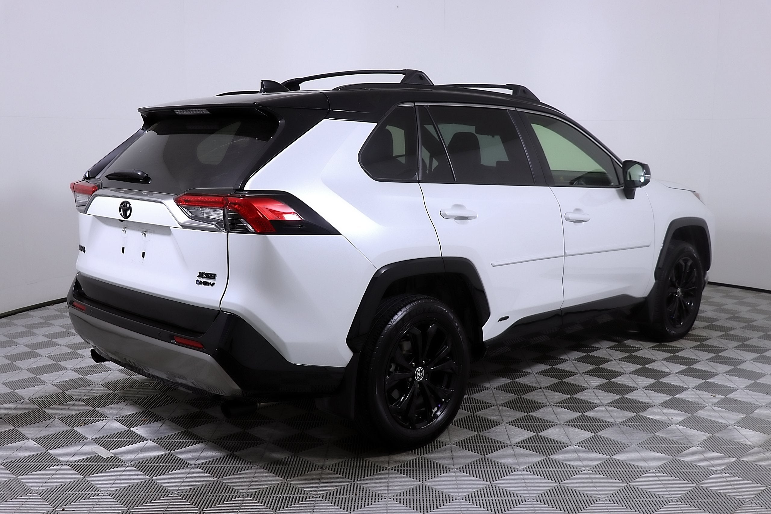 2025 Toyota RAV4 Hybrid XSE