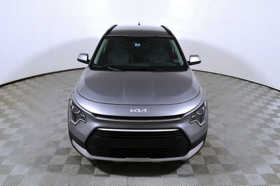 2023 Kia Niro LX