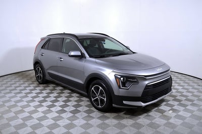 2023 Kia Niro LX