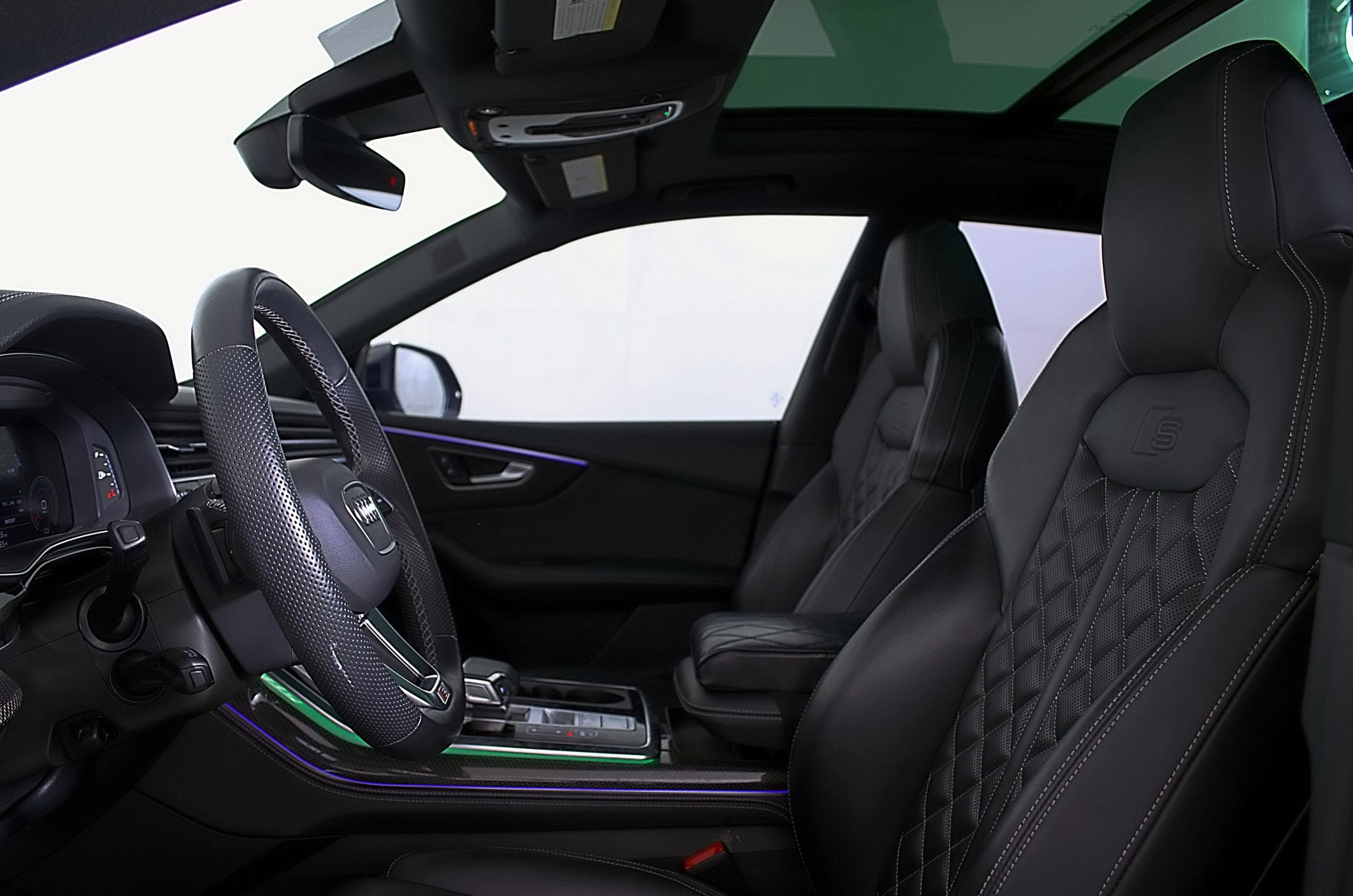 2023 Audi SQ8 Premium Plus