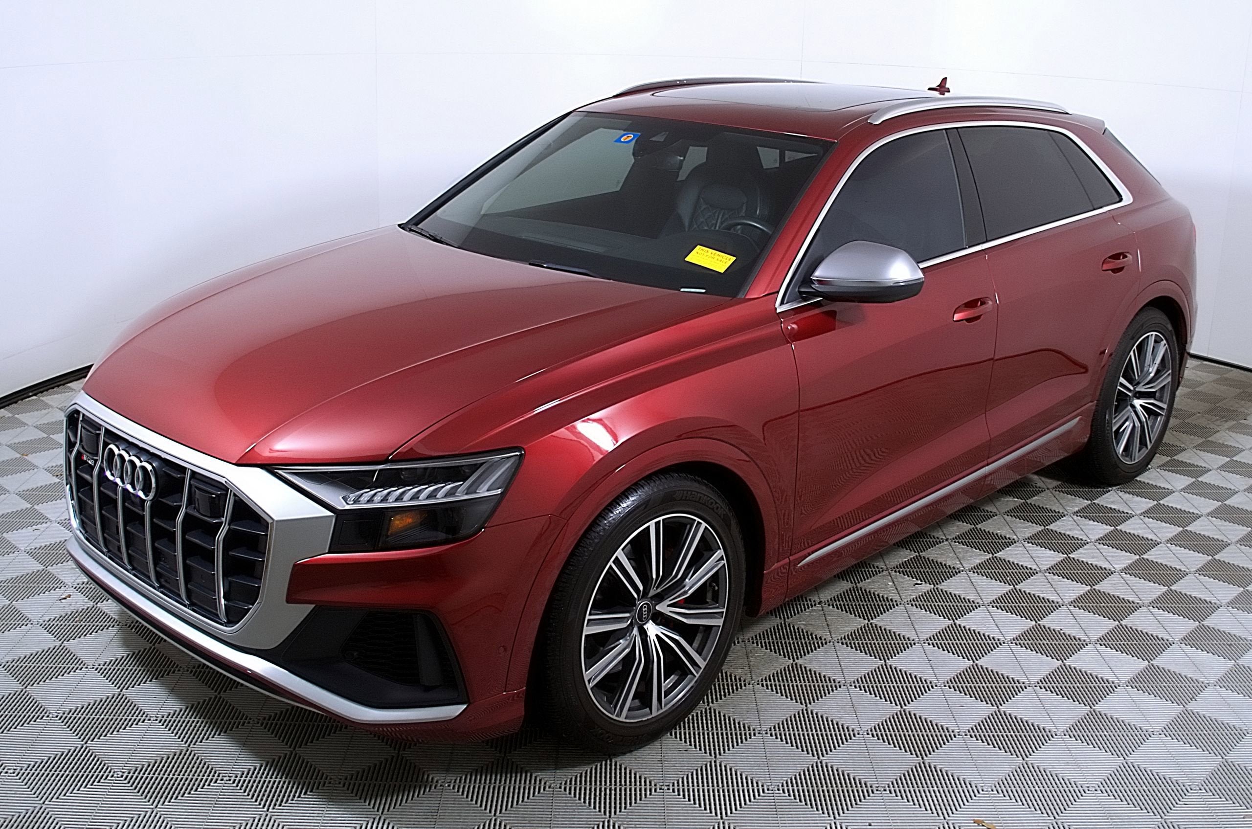 2023 Audi SQ8 Premium Plus