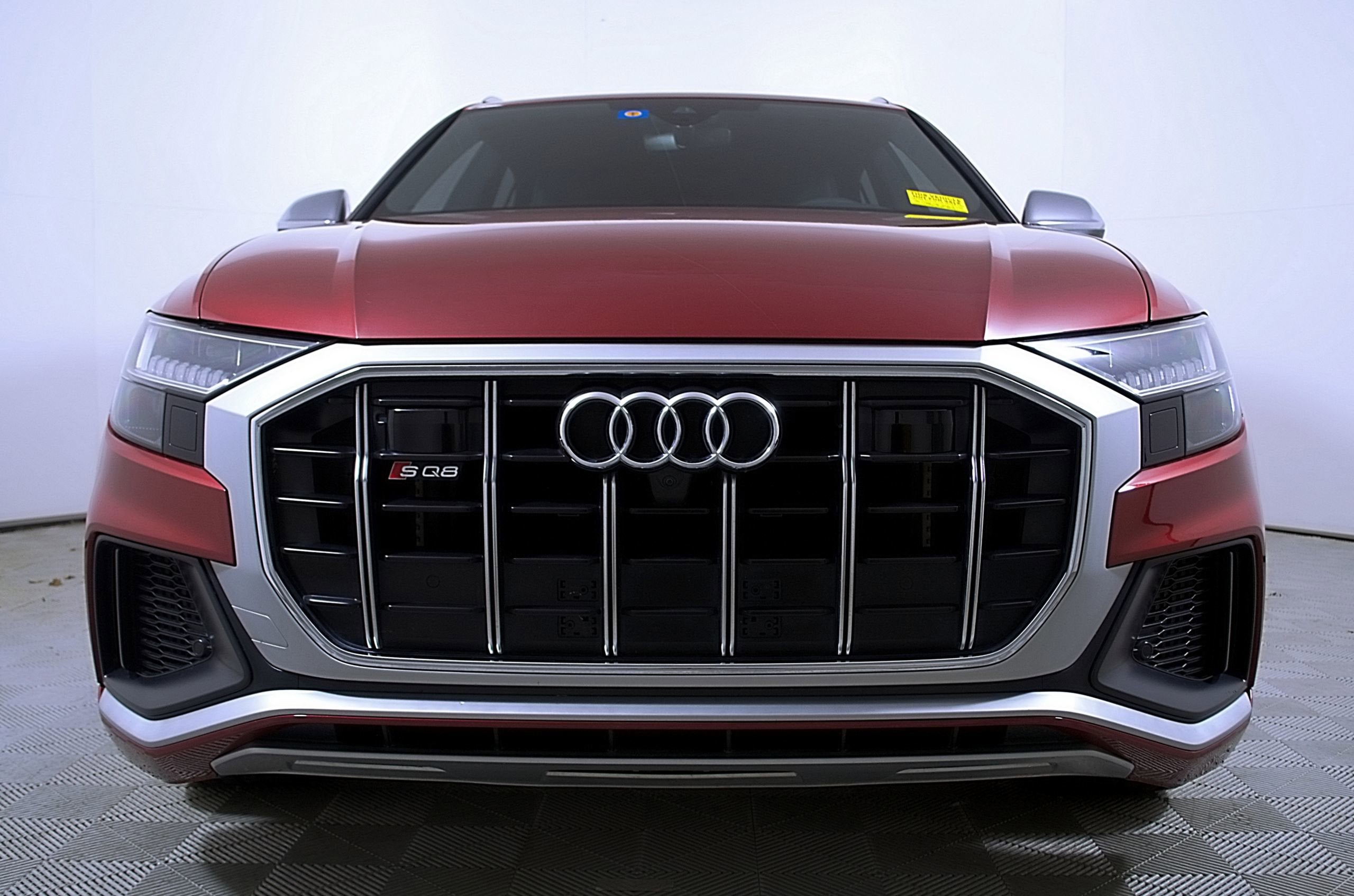 2023 Audi SQ8 Premium Plus