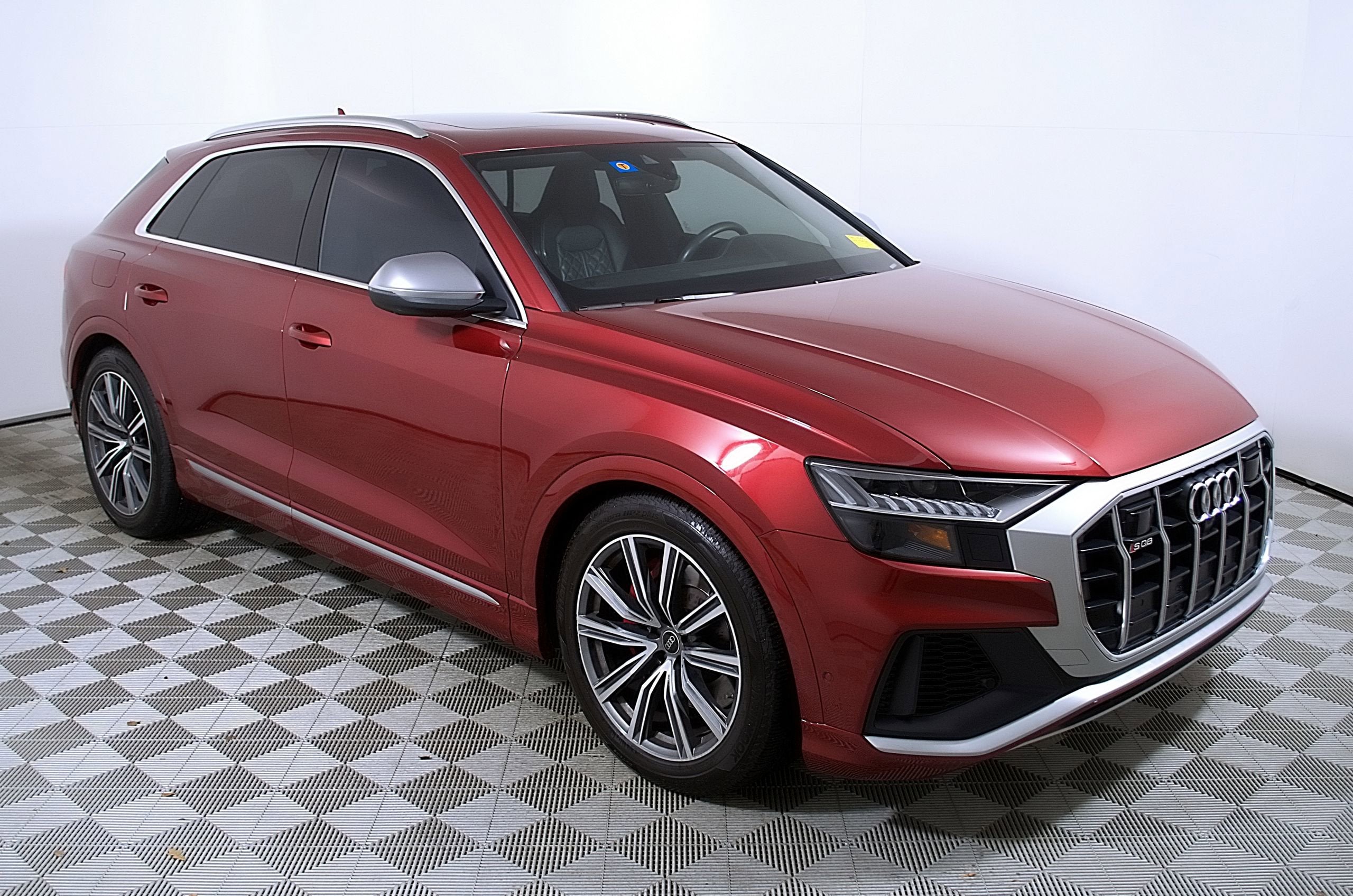 2023 Audi SQ8 Premium Plus