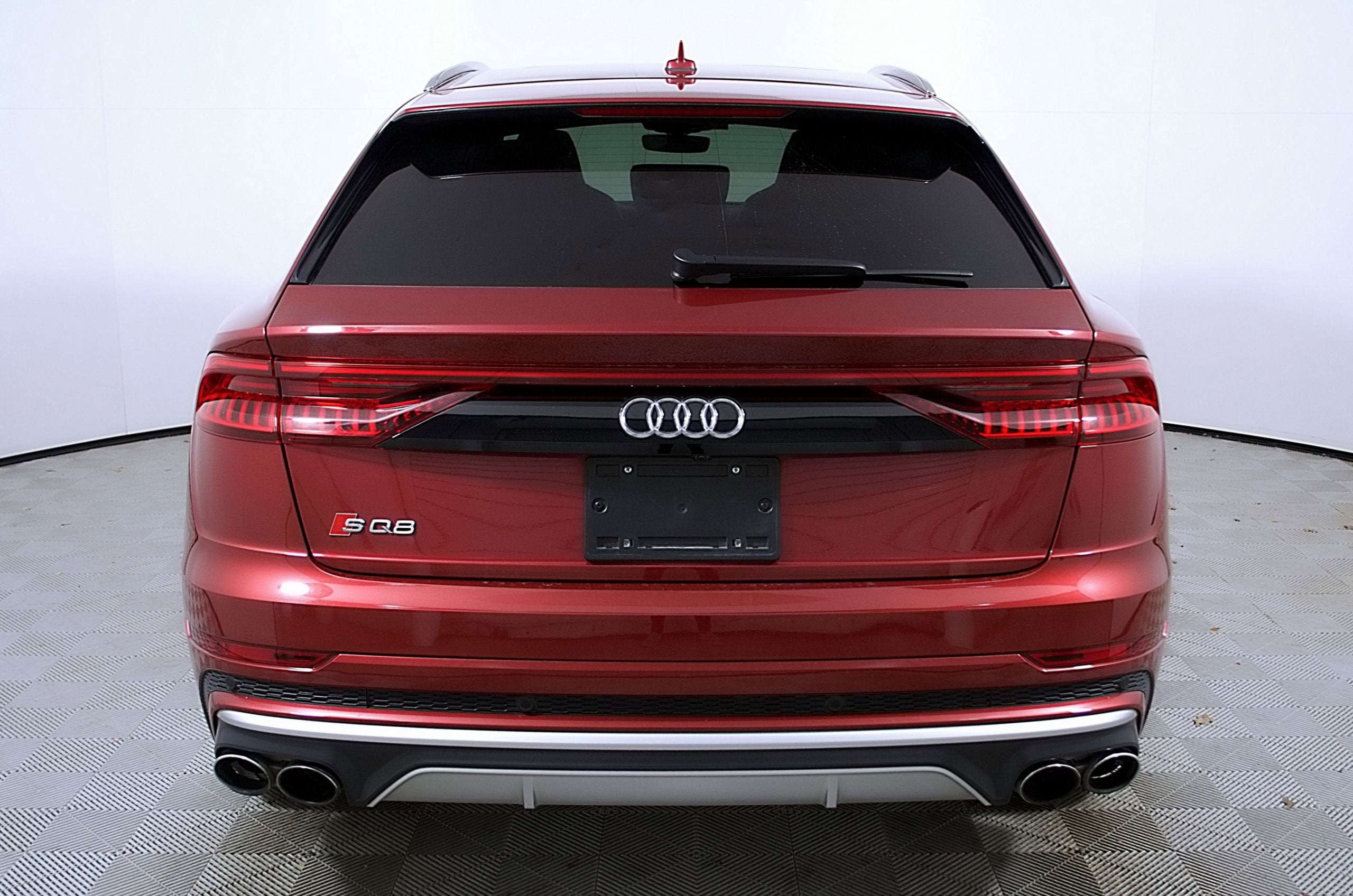 2023 Audi SQ8 Premium Plus