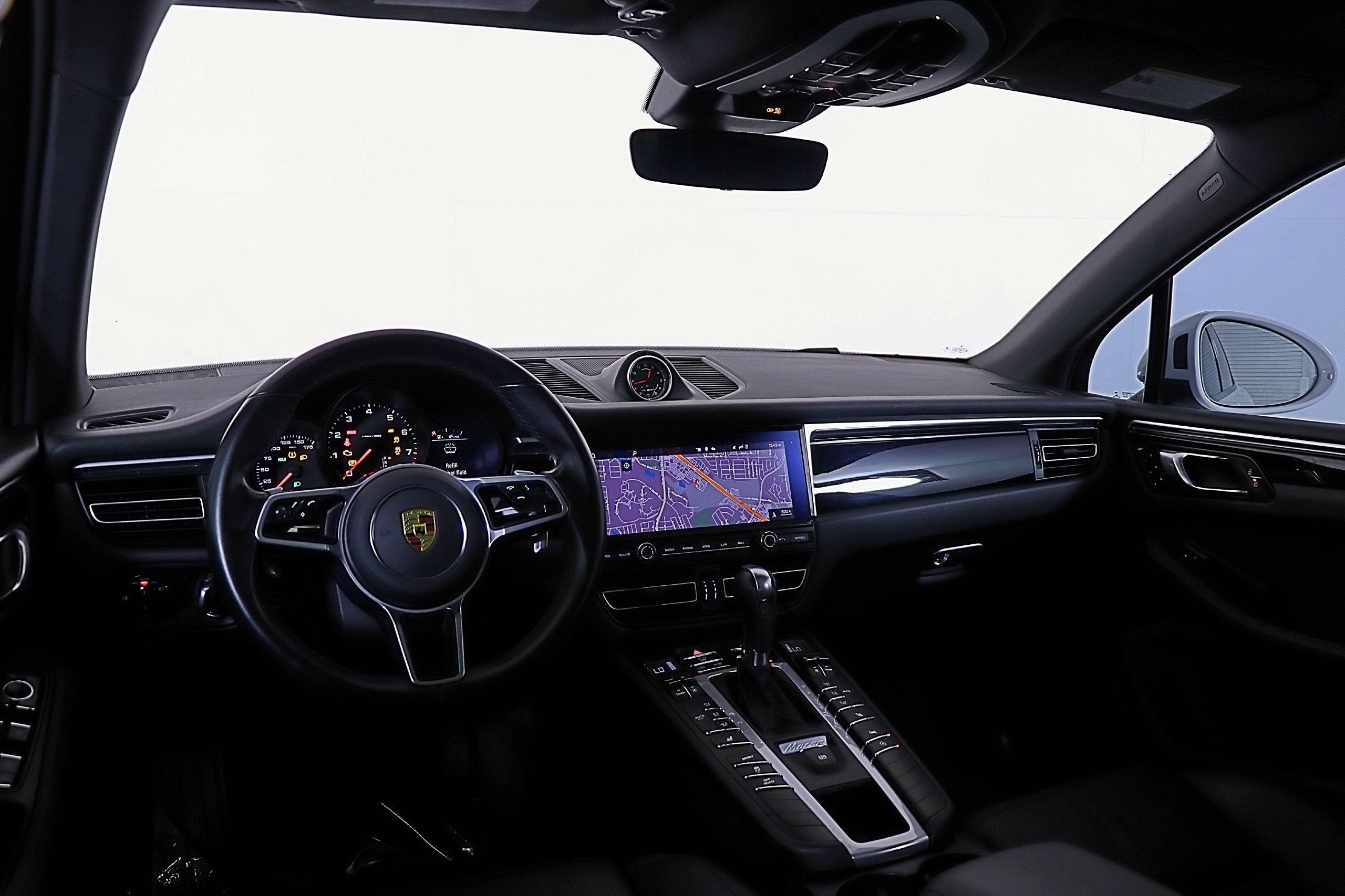 2021 Porsche Macan Base