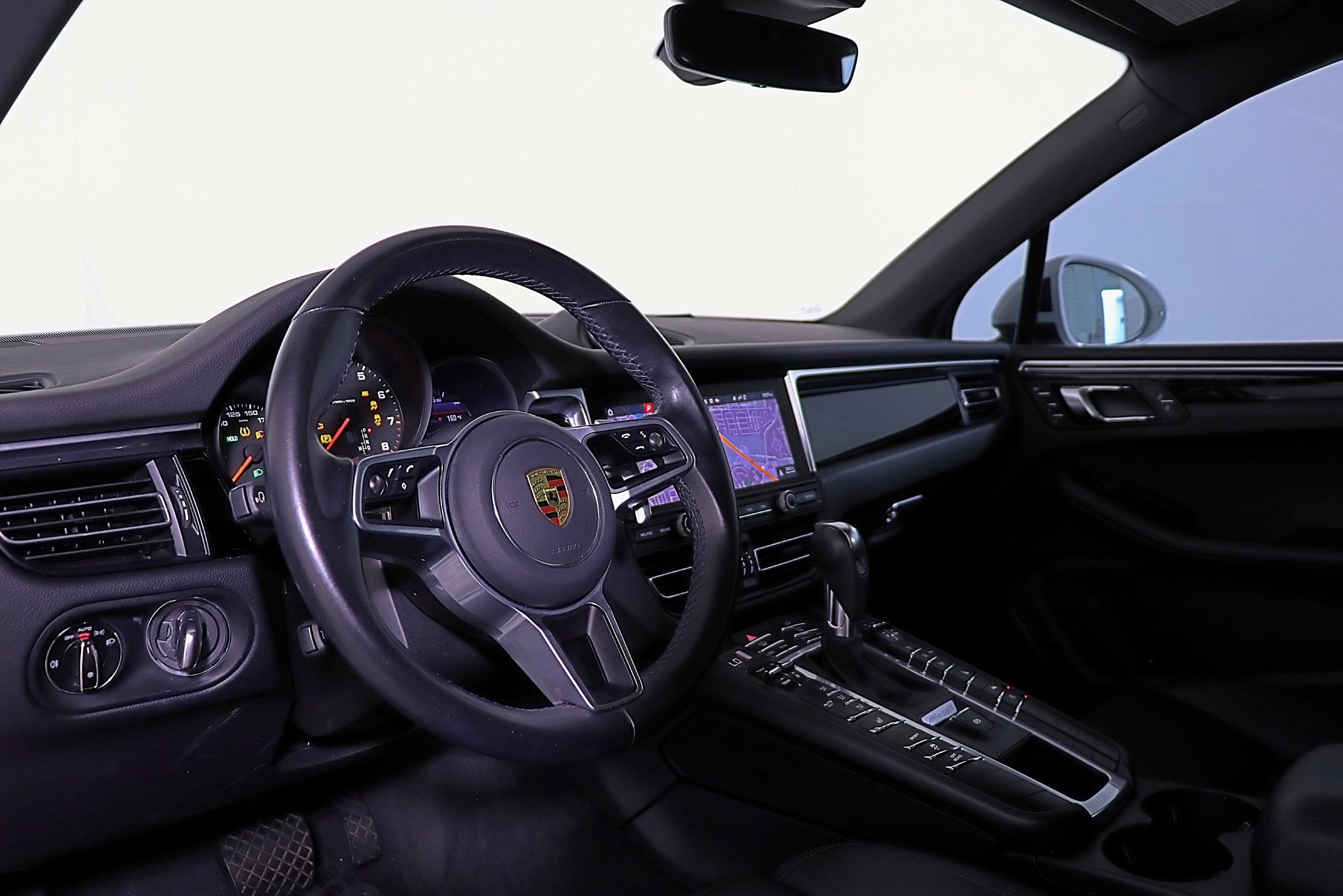 2021 Porsche Macan Base