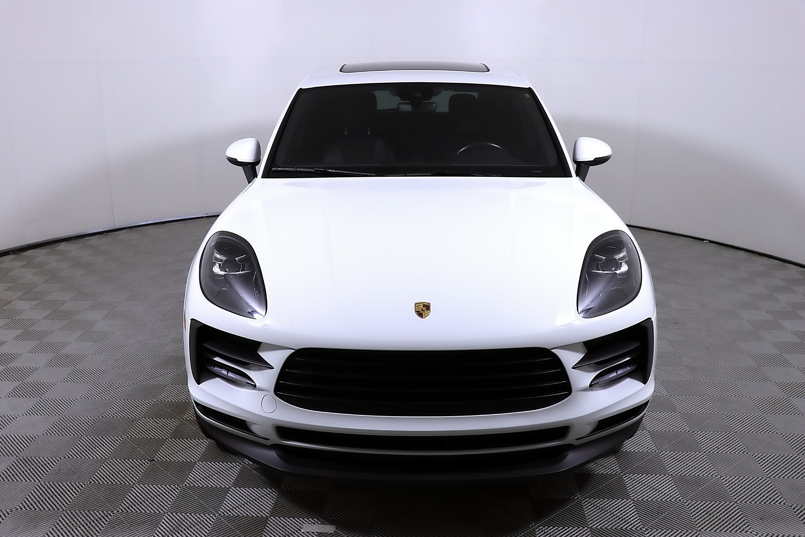 2021 Porsche Macan Base