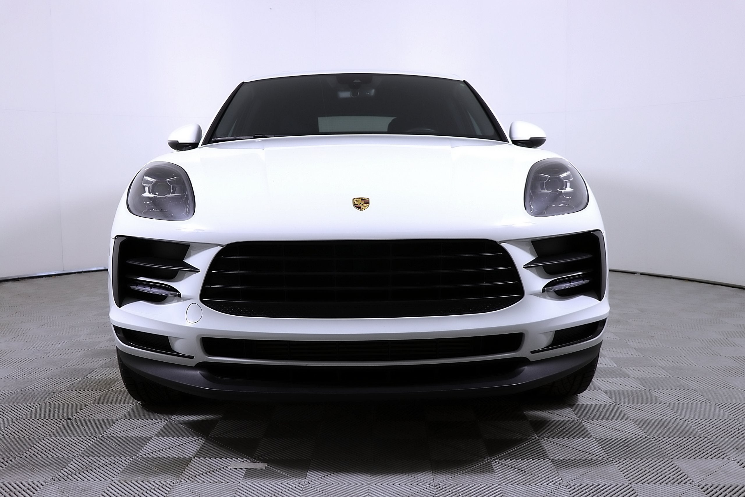 2021 Porsche Macan Base