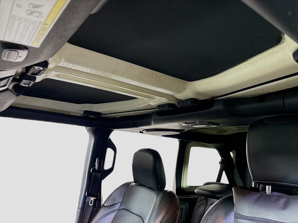 2022 Jeep Wrangler Unlimited Sahara Altitude