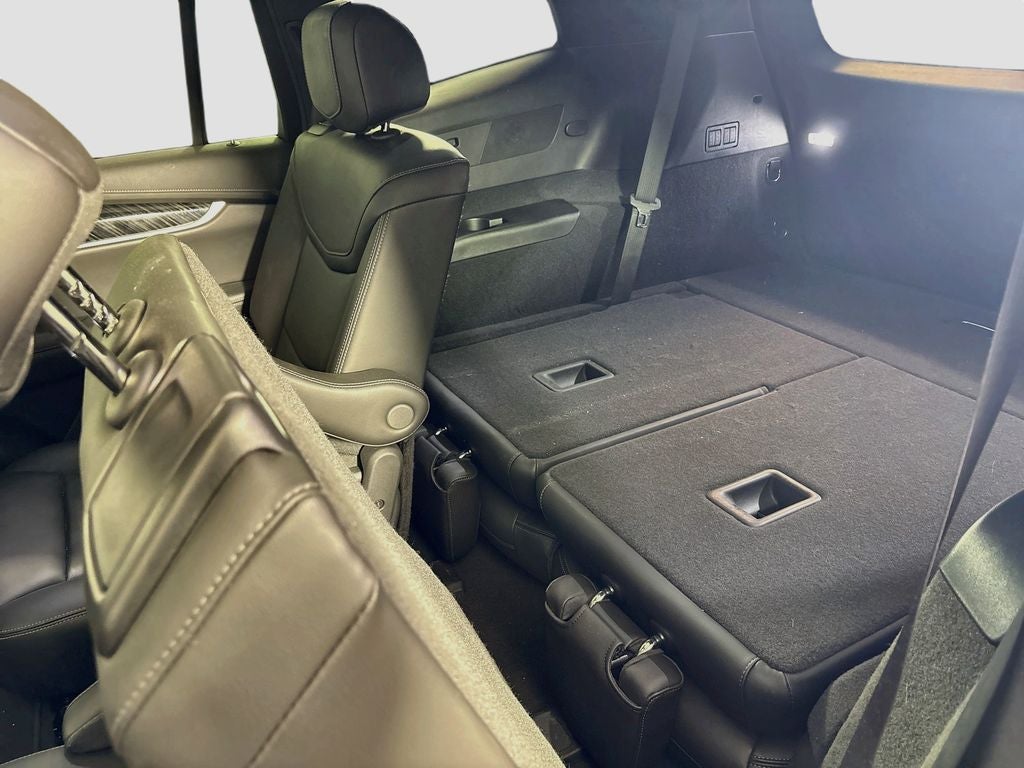 2025 Cadillac XT6 FWD Premium Luxury