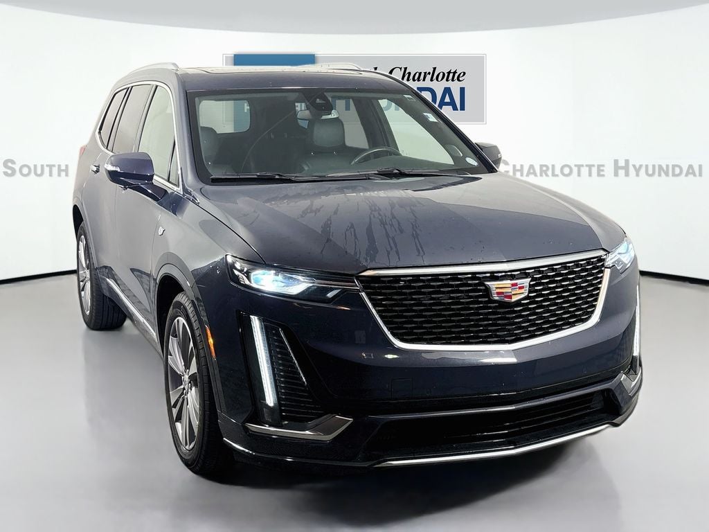 2025 Cadillac XT6 FWD Premium Luxury