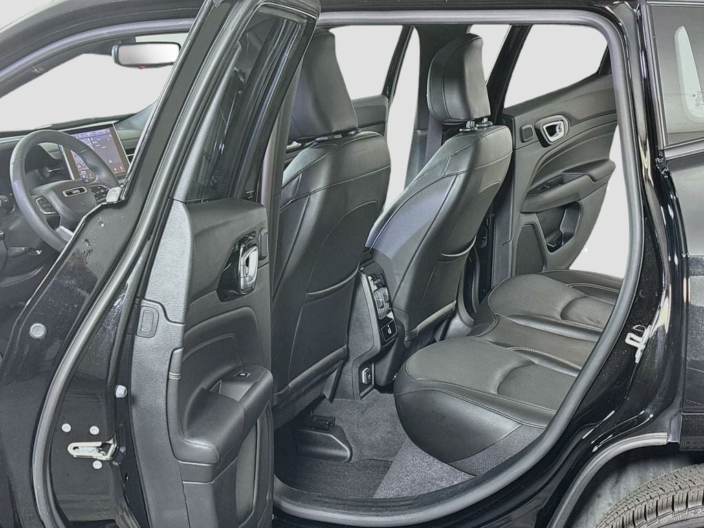 2023 Jeep Compass (RED) Edition