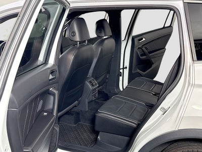 2022 Volkswagen Tiguan SEL R-Line