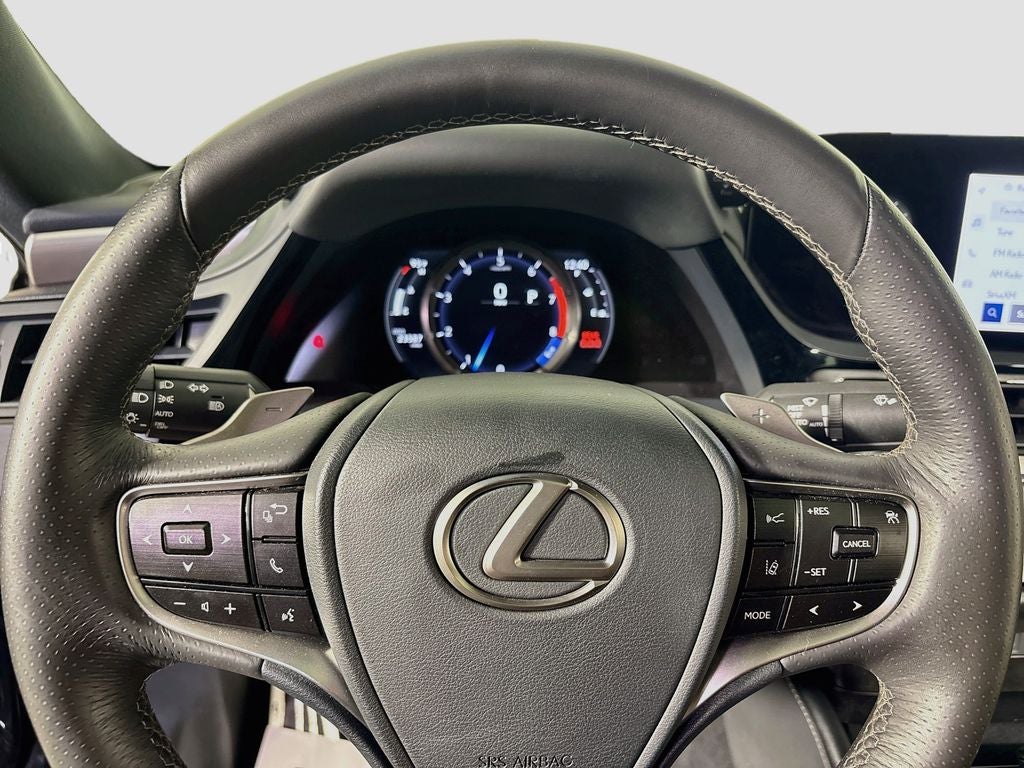 2023 Lexus ES 350 F SPORT Handling