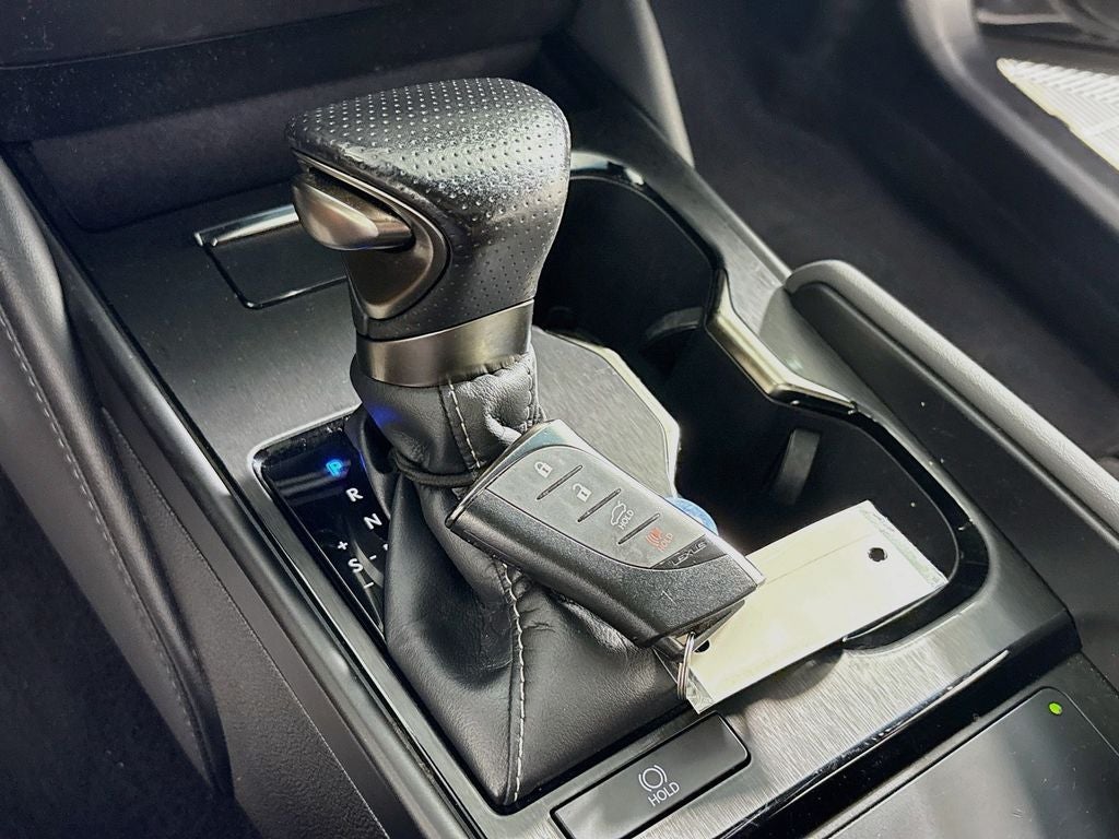 2023 Lexus ES 350 F SPORT Handling