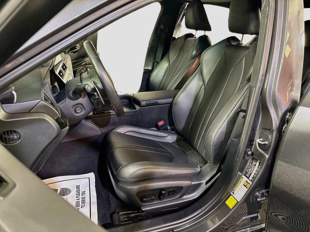 2023 Lexus ES 350 F SPORT Handling