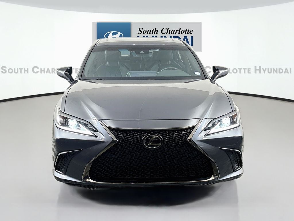 2023 Lexus ES 350 F SPORT Handling