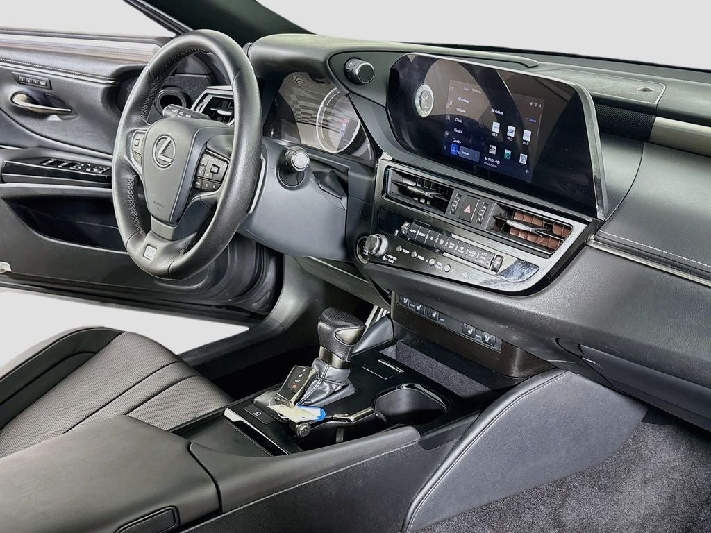 2023 Lexus ES 350 F SPORT Handling
