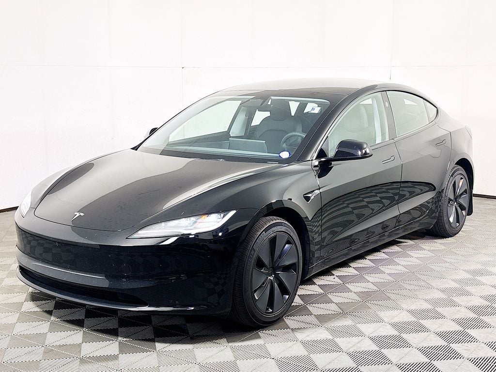 2025 Tesla Model 3 Long Range