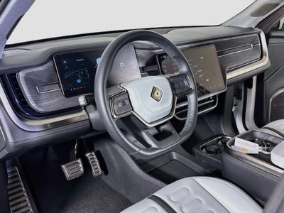 2024 Rivian R1S Adventure