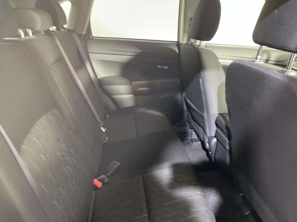 2025 Mitsubishi Outlander Sport ES