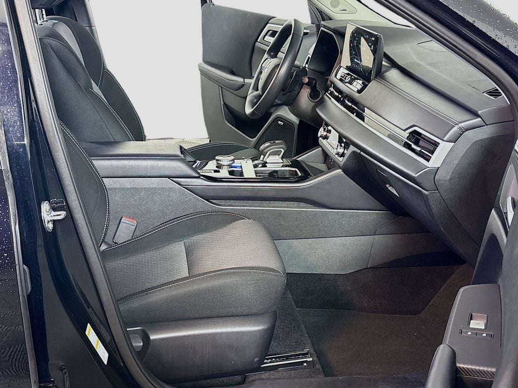 2025 Mitsubishi Outlander ES