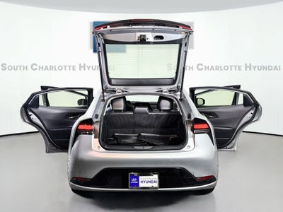2023 Toyota Prius XLE