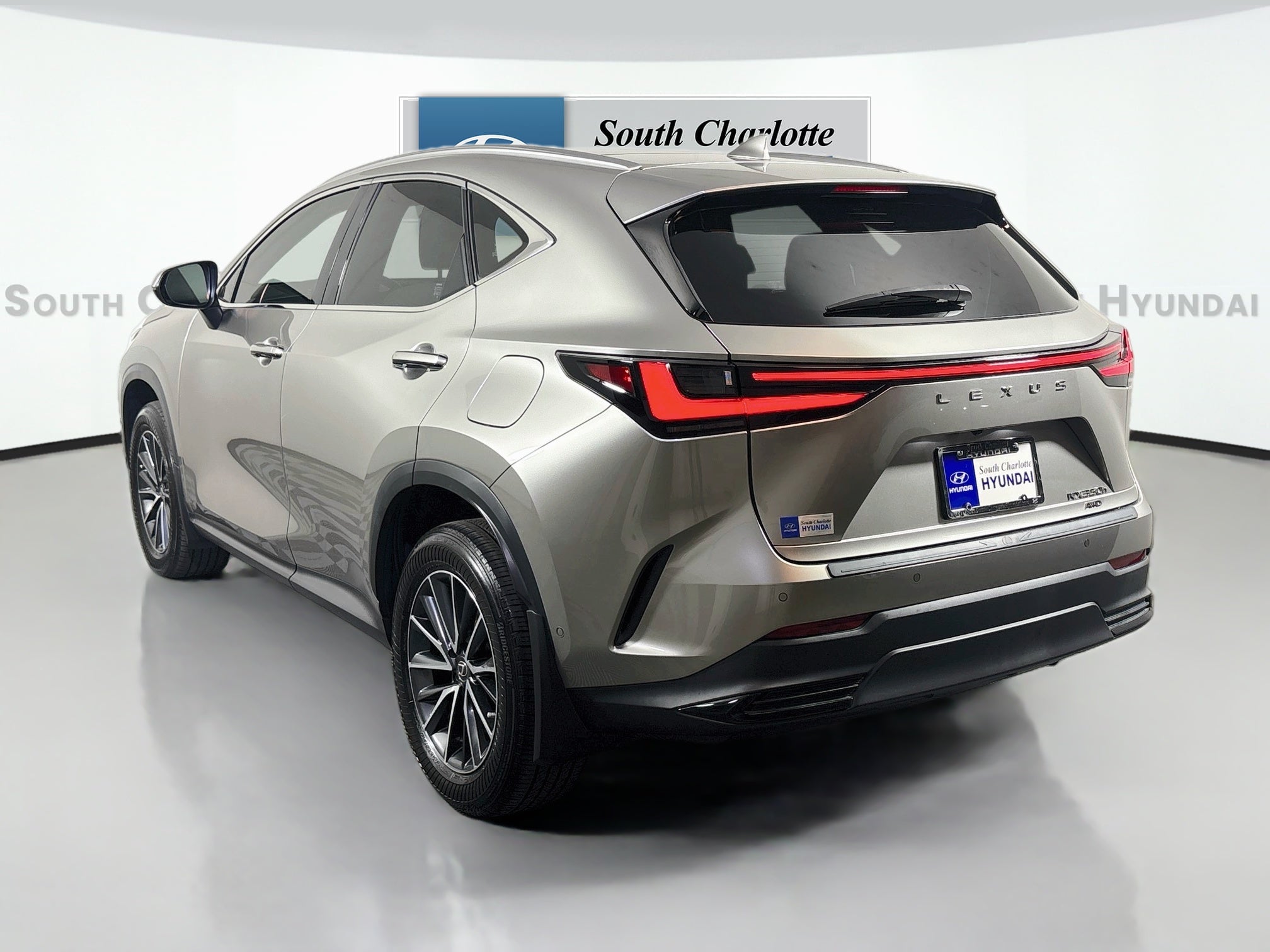 2024 Lexus NX 350h Luxury